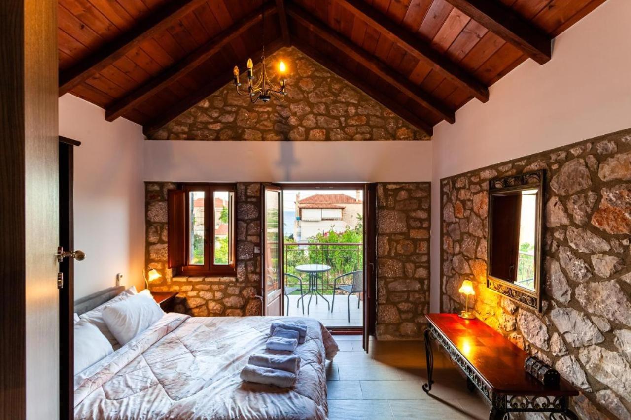 Parálion Ástros Stone Villas Dukes מראה חיצוני תמונה