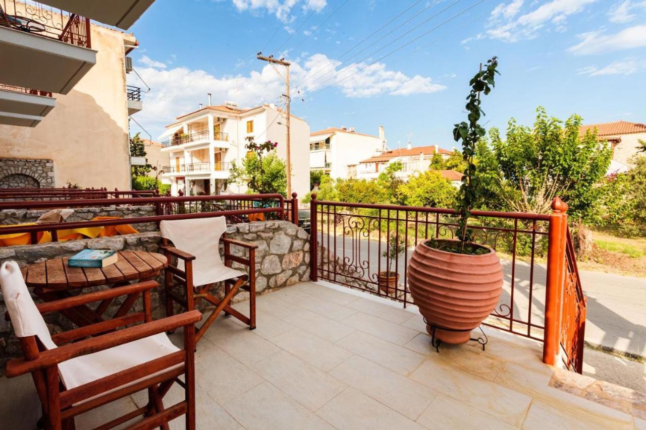 Parálion Ástros Stone Villas Dukes מראה חיצוני תמונה